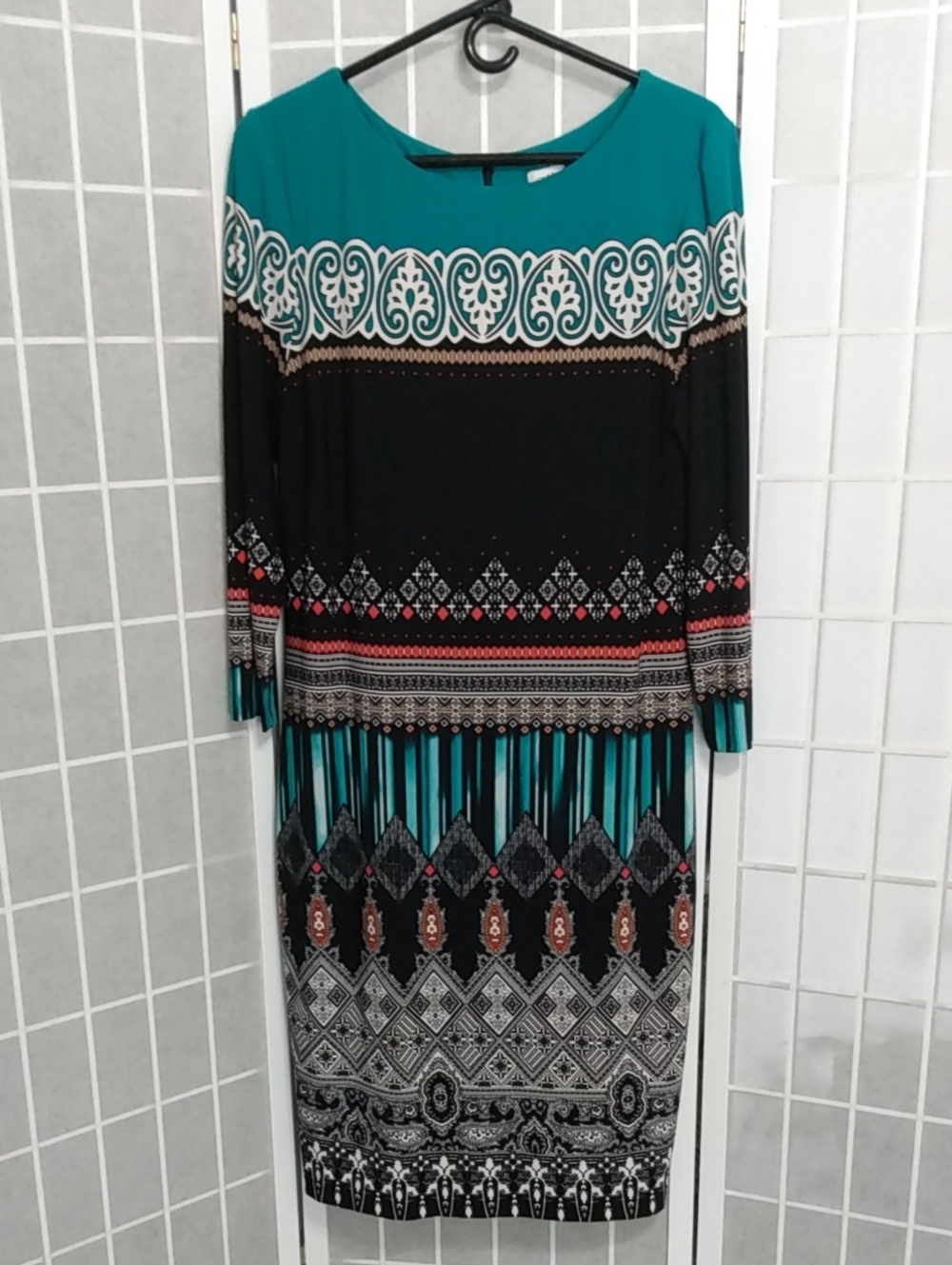 Cache Midi Dress In Vibrant Colors - 3/4 Sleeve  -Women's XL- Stretch